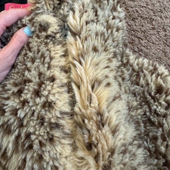 2 FOR $20 CATHERINE MALANDRINO Leopard Print Faux Fur Vest Girls M Women S $70 - Picture 3 of 9